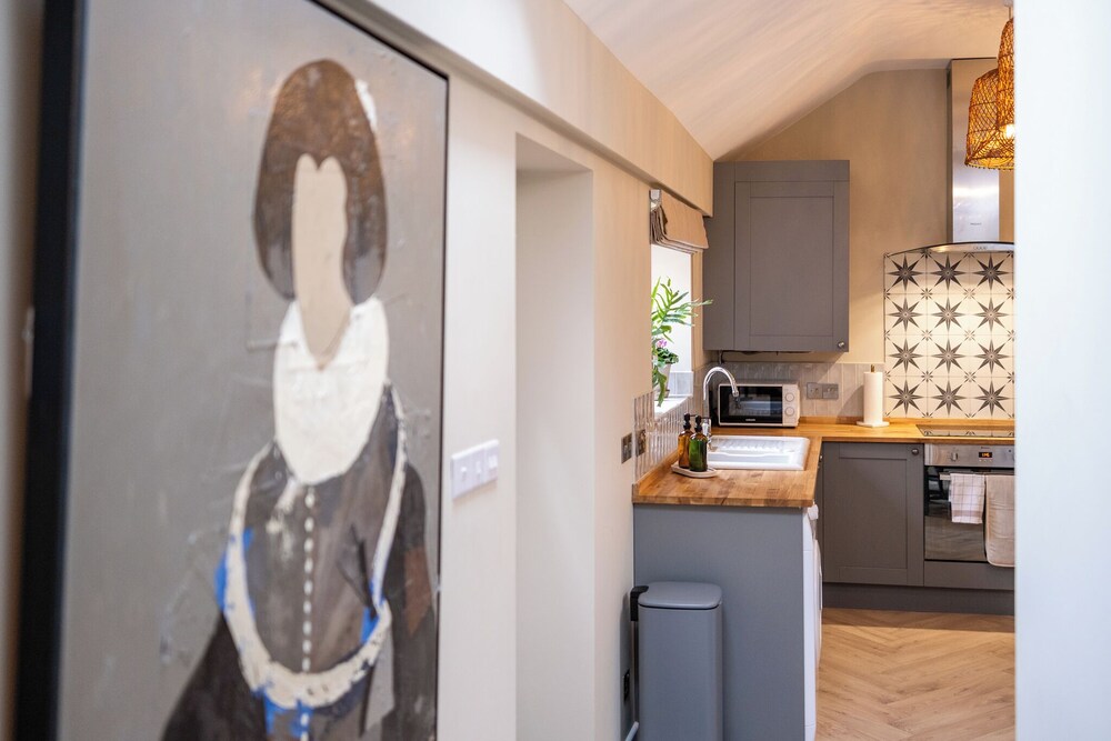 Two Cottages near Stratford-upon-Avon