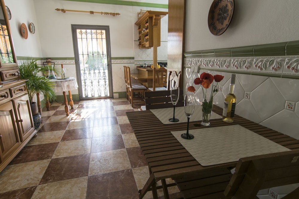 Casa Colina del Sol