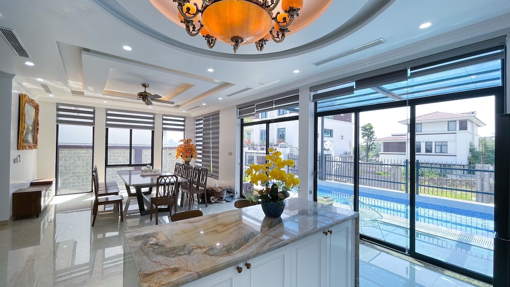 Phoenix Villas FLC Ha Long