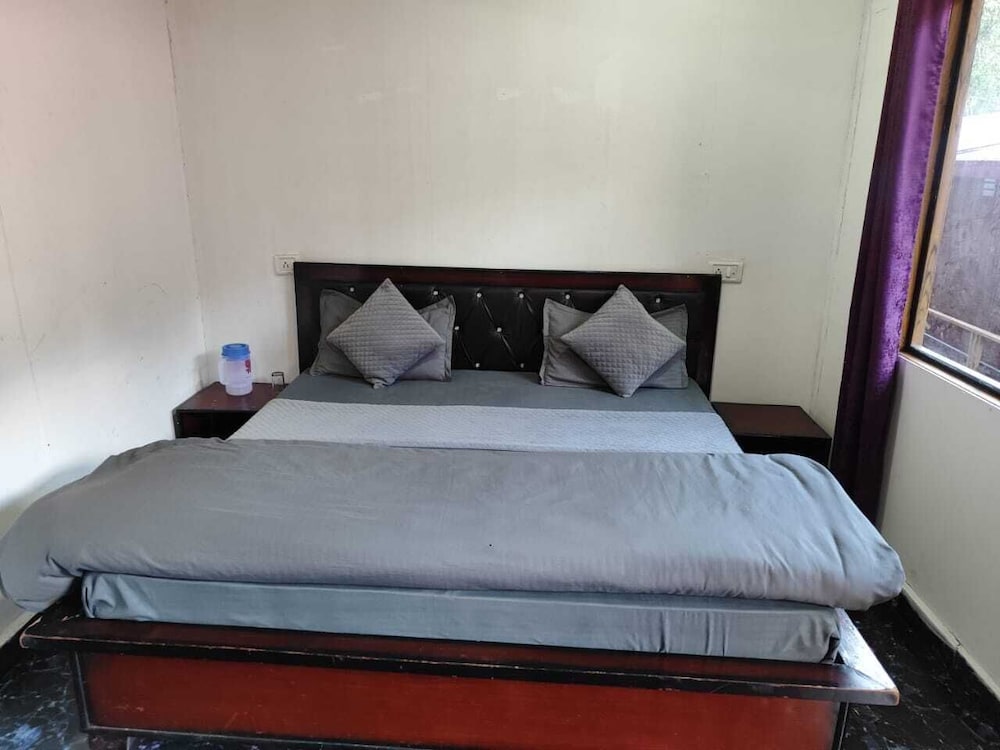 New Mandakini River Resort