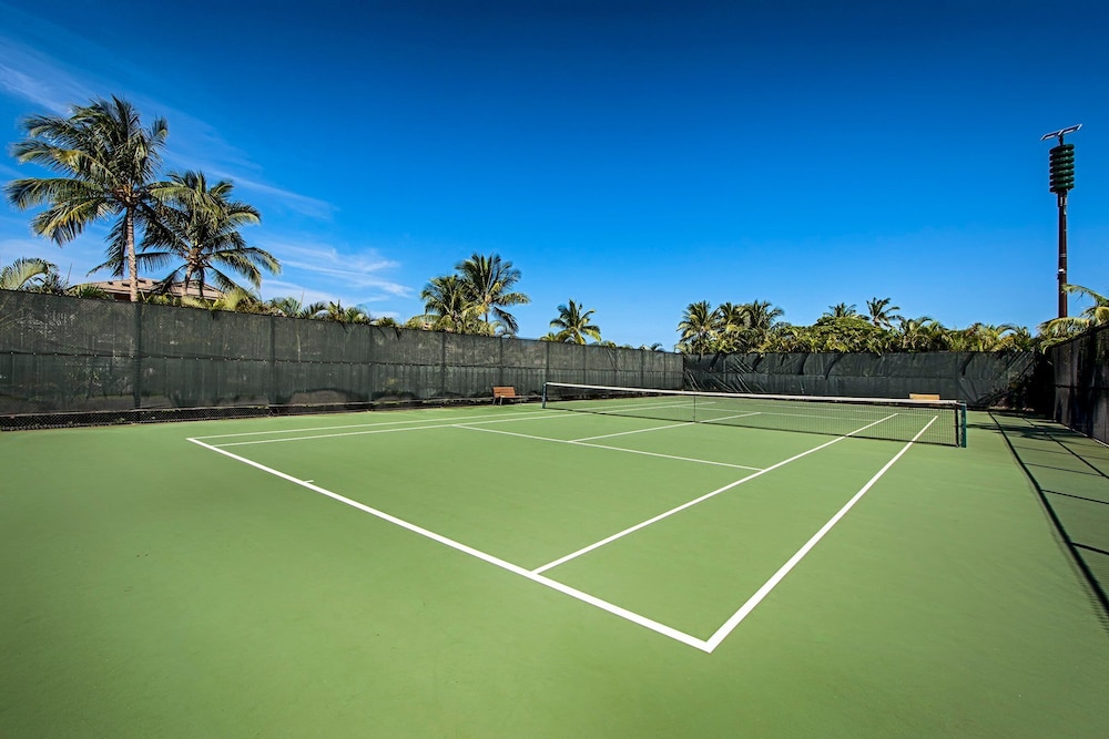 3 Bedroom Condo with Lanai, Grill, and Access to Recreational Facilities