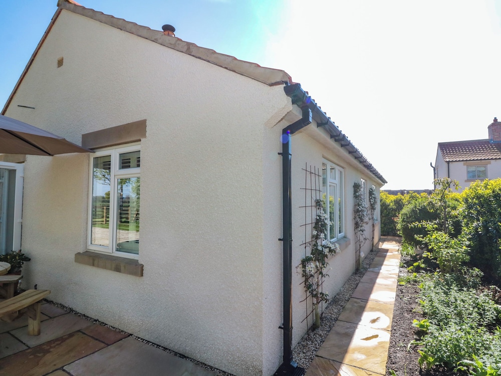 Low Grounds Cottage
