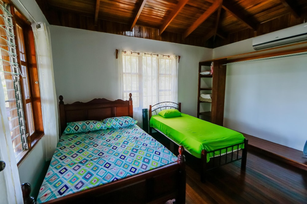 Casa Naranjito view 4