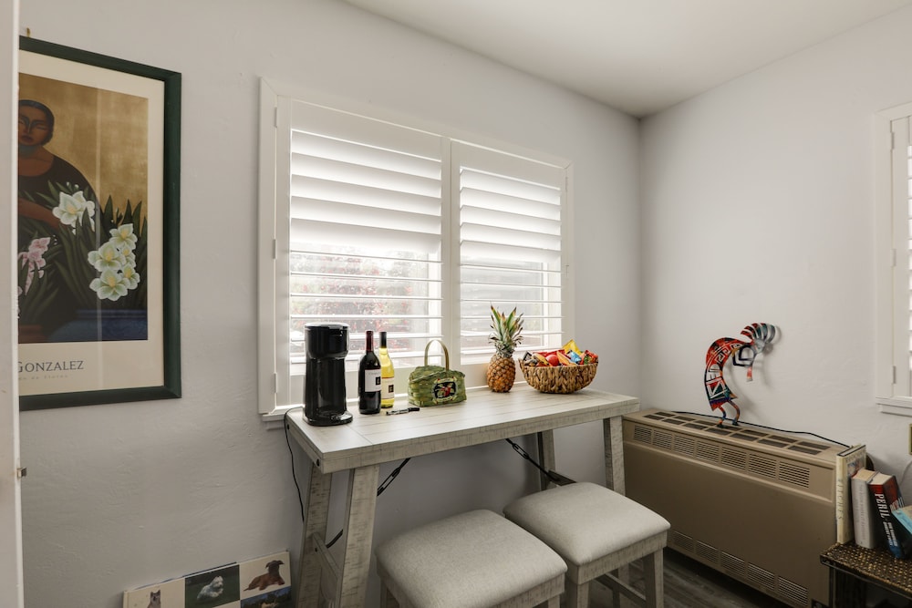 Reno Vacations - Cozy Reno Vacation Rental < 1 Mi to Midtown! - Property Image 12