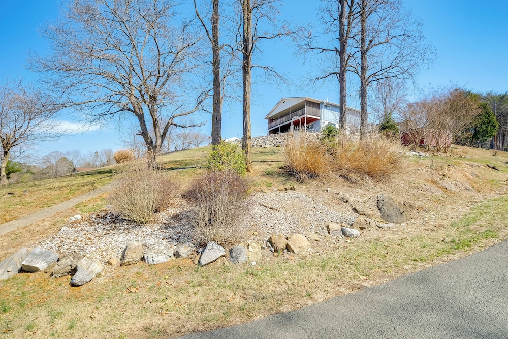 Lake Views & Private Dock: Radford Retreat!