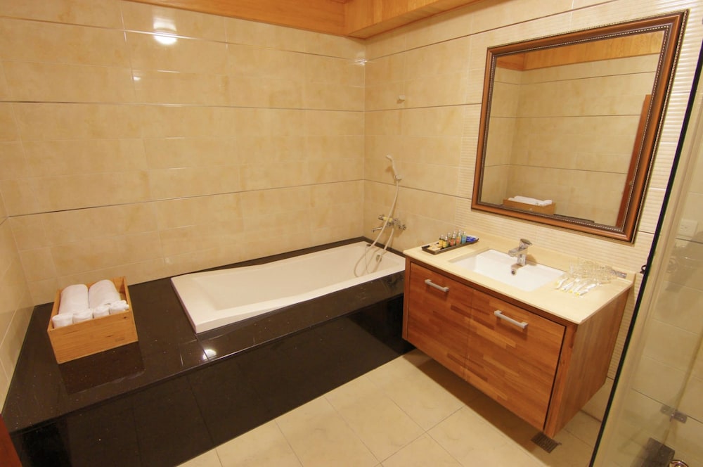 Pink Flatette