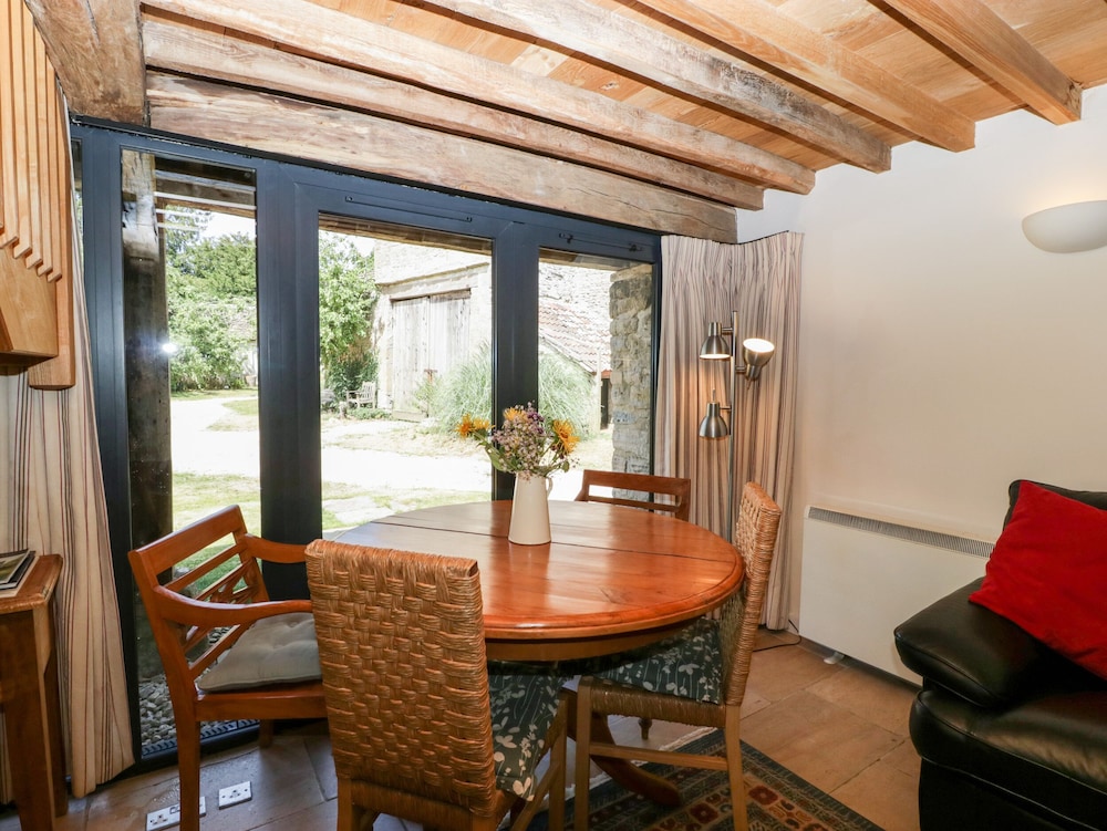 Tinkley Cottage
