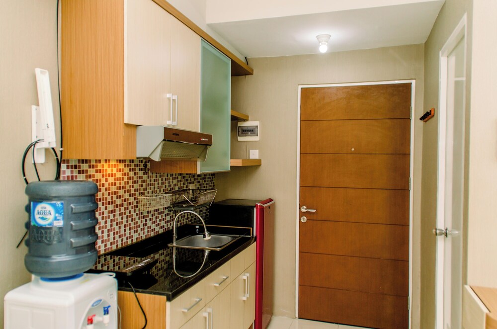 Comfy And Warm Studio At Taman Melati Margonda Apartment