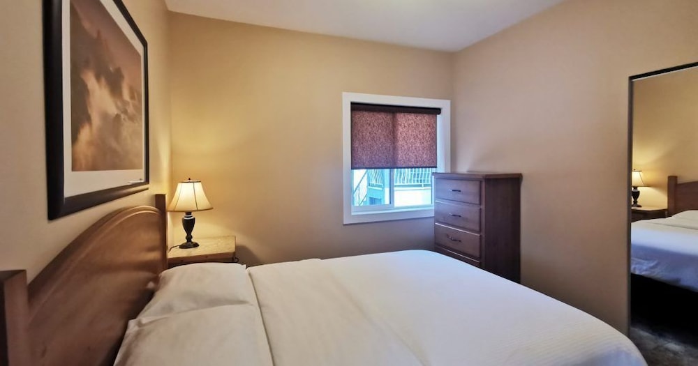 Sandy Beach Suites