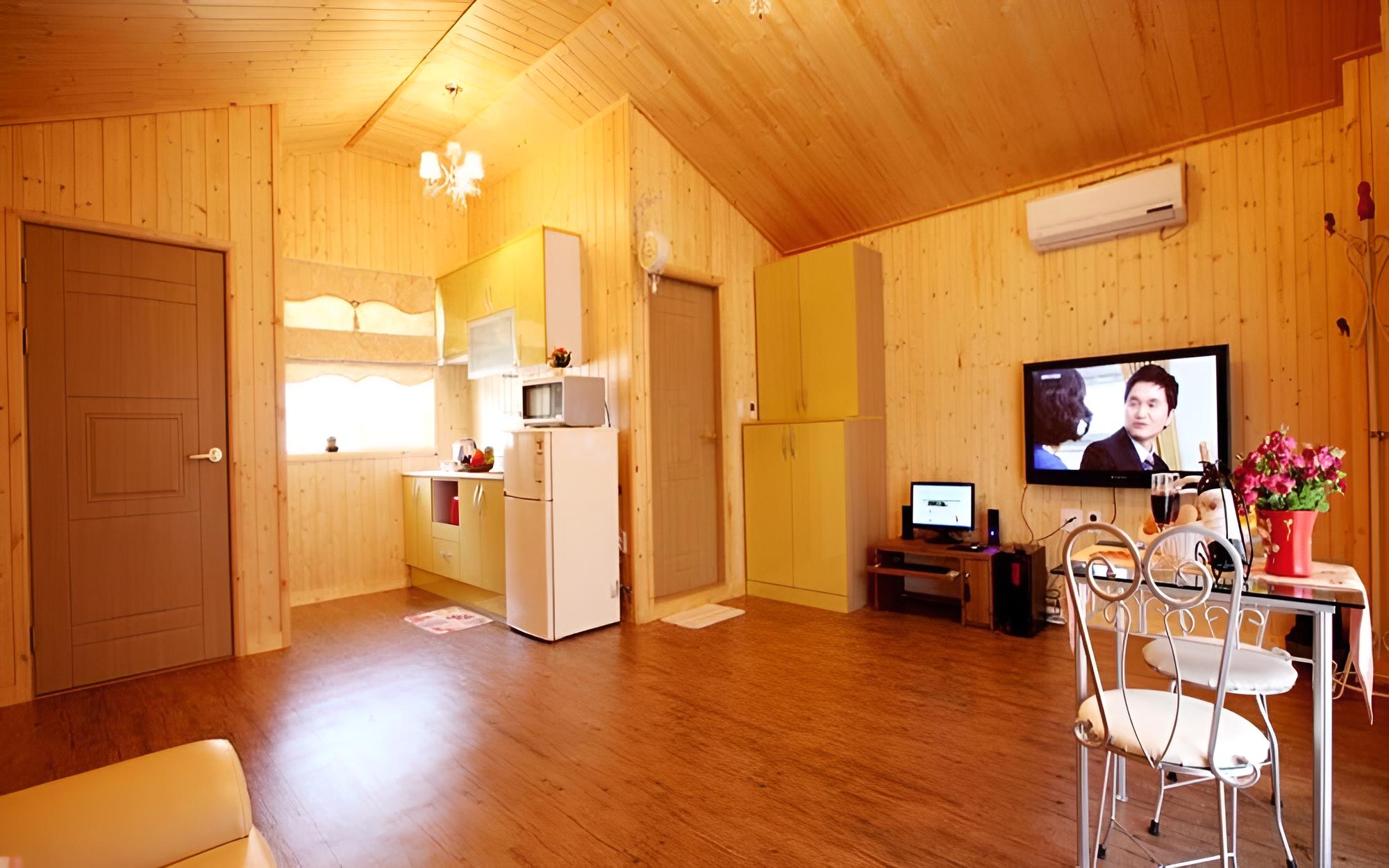 Pocheon Star Sky Pension view 3