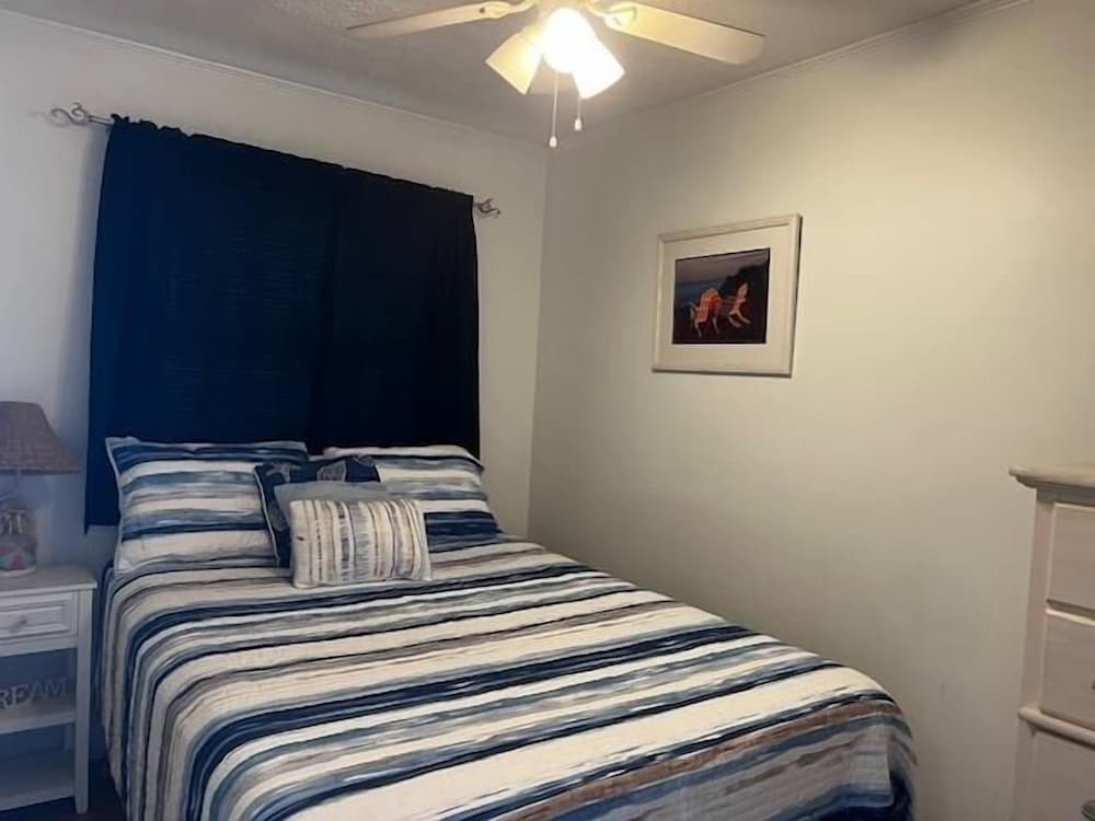 Duneside Iii 206 1 Bedroom Condo by RedAwning