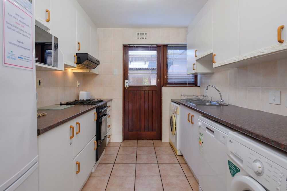 San Lameer Villa Rentals 2813