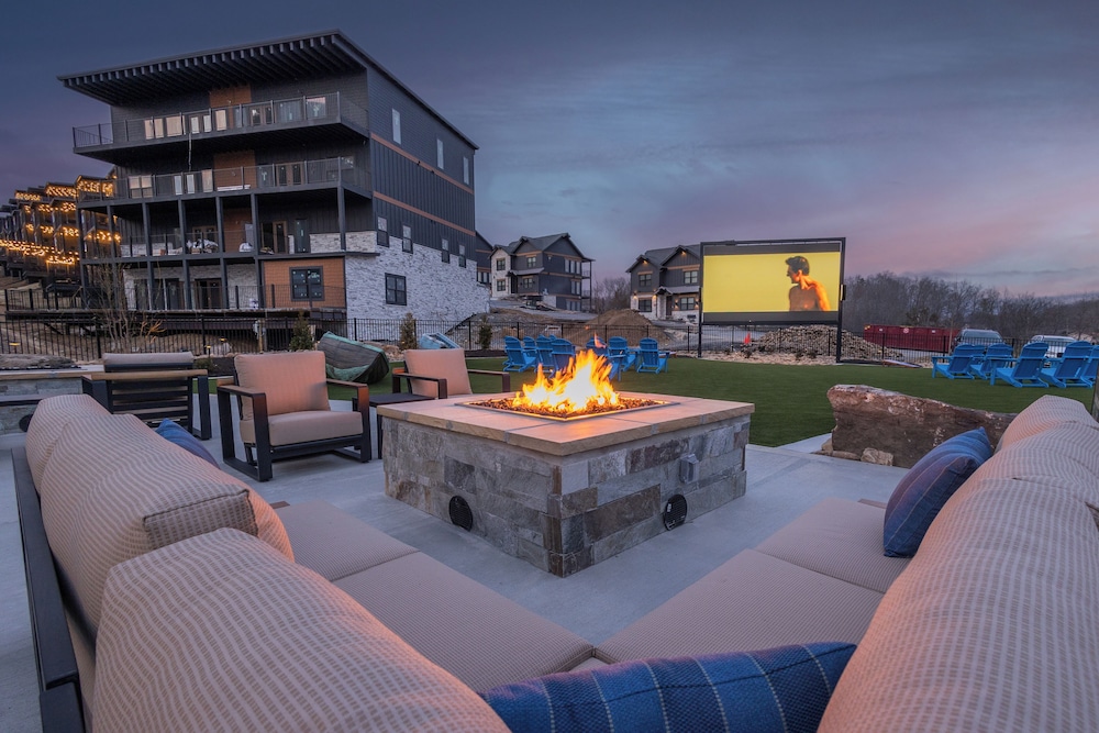 Smith Creek Resort