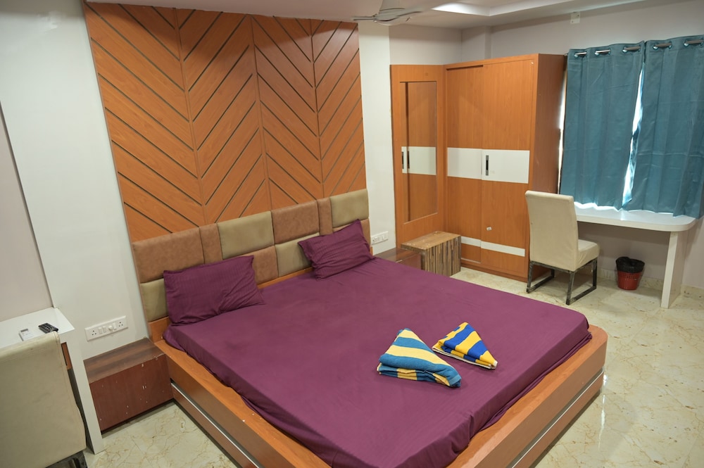 Nirmalya Guest House