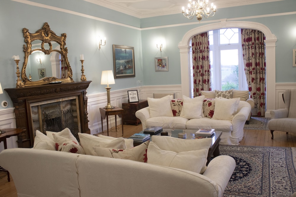 Dunfermline Vacations - Balmule House - Property Image 6