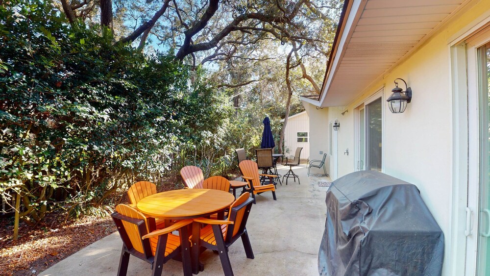 Paradise Cove 4 Bedroom Home