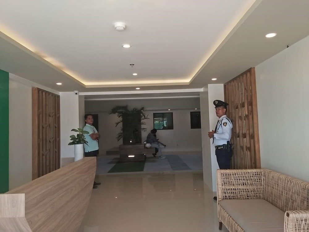 Lolong's Listing - Mactan