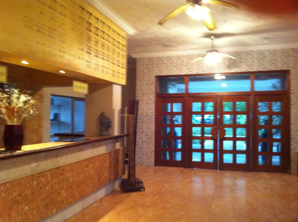 Mariador Palace