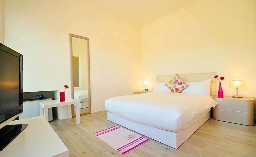 An B&B