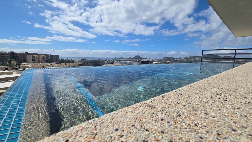 Vistana - Arch View from the Rooftop