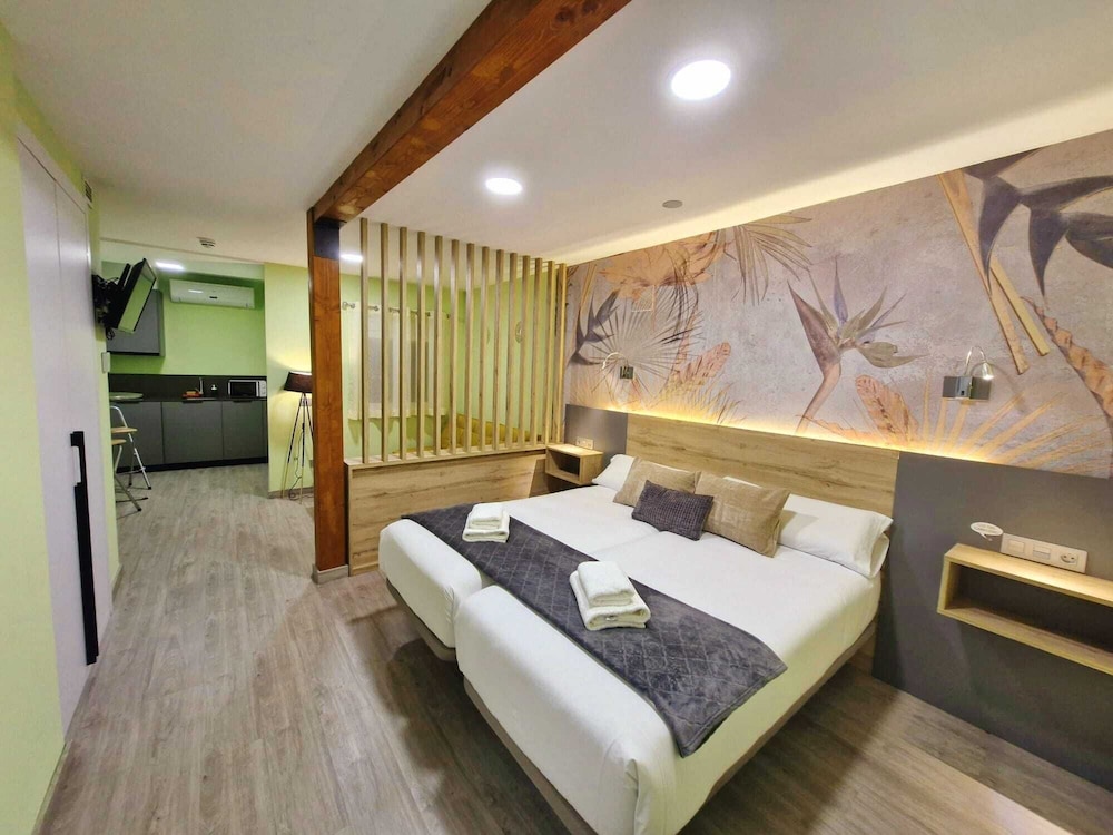 Feeling Home - Suites&Rooms