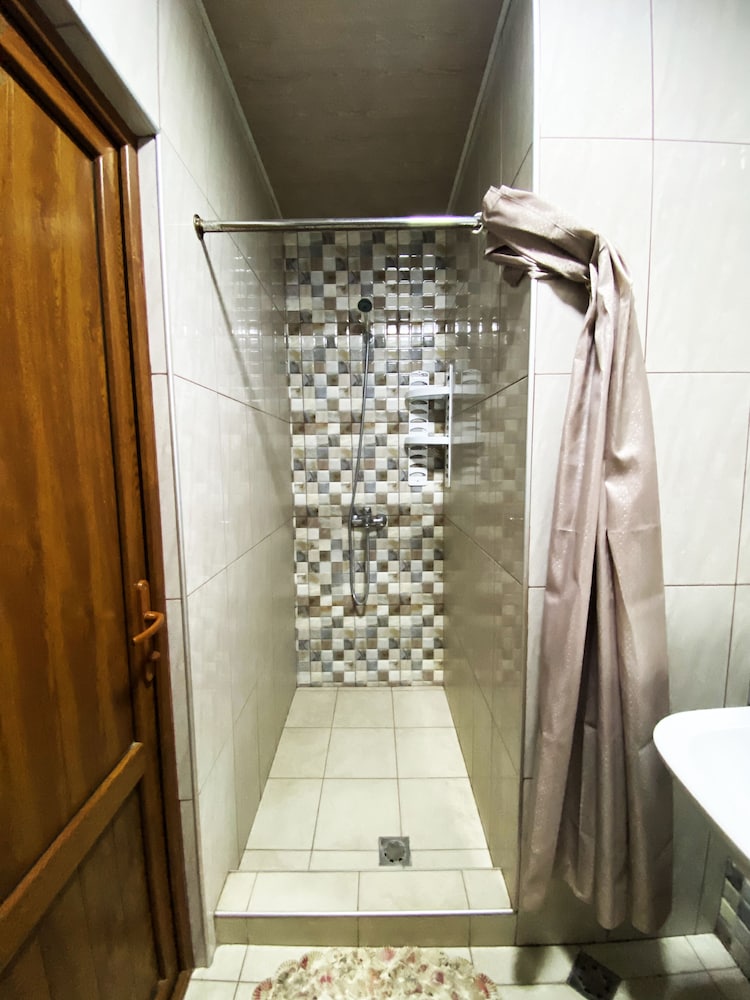 Domino Yerevan Hostel & Tours