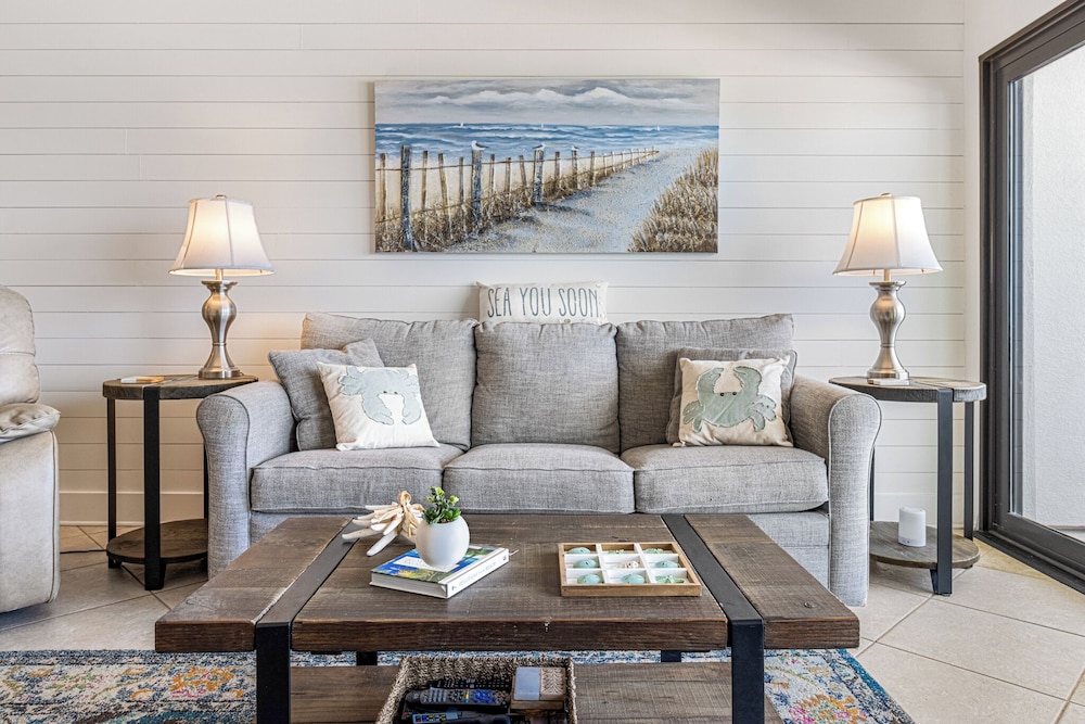 The Palms of Orange Beach #603 by Southern Vacation Rentals