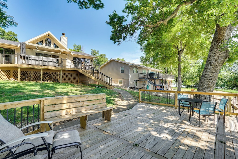 Retreat w/ Dock & Views in Lake of the Ozarks