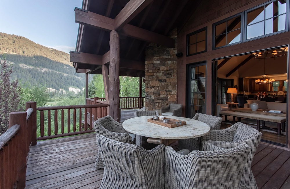 The Cabins At Snake River Sporting Club