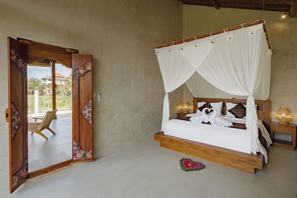 Pucuk Ubud Villa