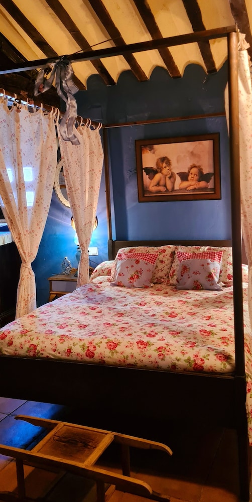 Getaway to Cuenca at La Quinta de Malu