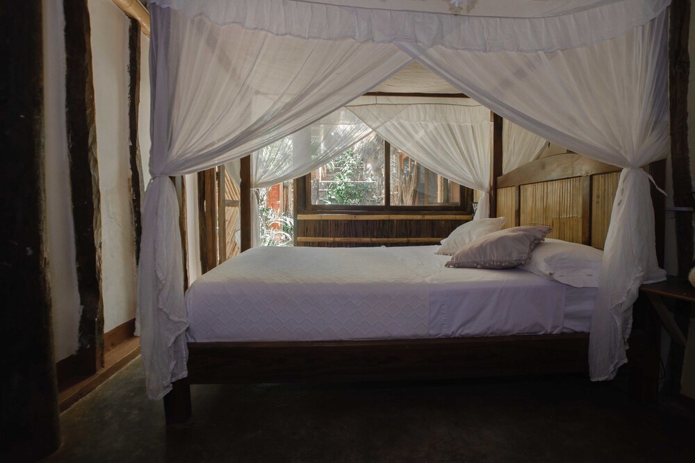 La Maison Eco House & Rooms