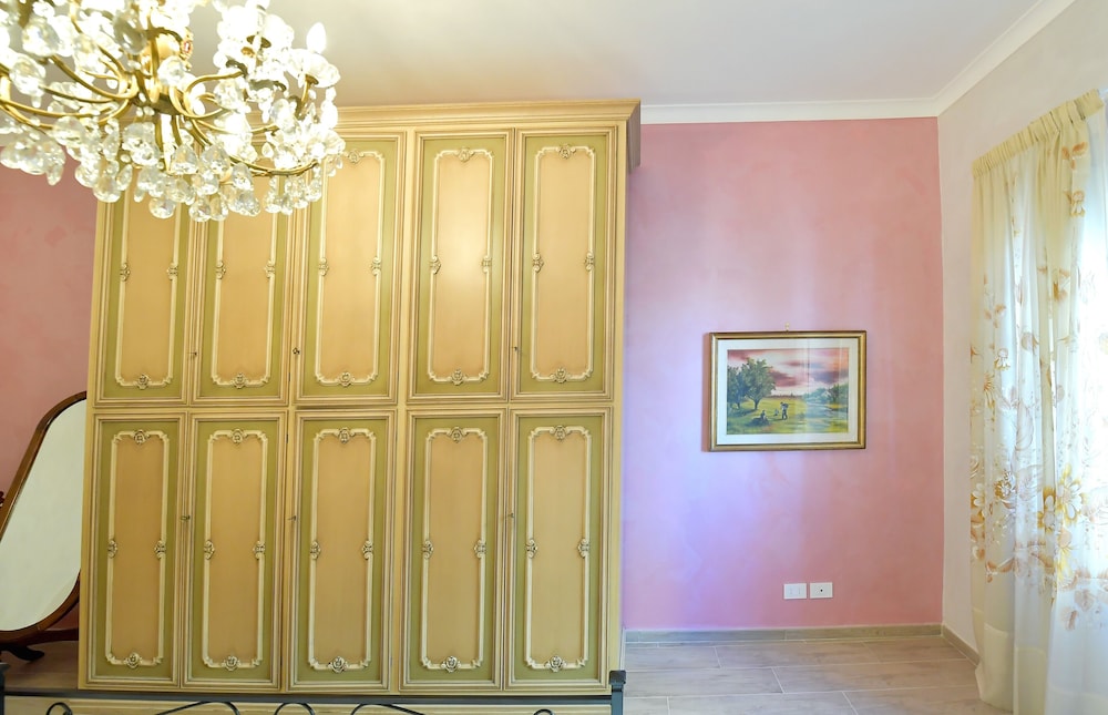 IzzHome La Signorina