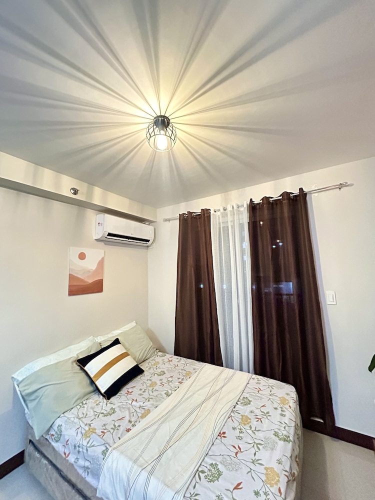 Studio Retreat with Balcony and Pool