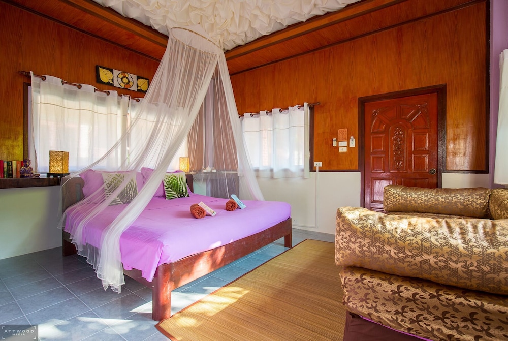 Seaboard Bungalows