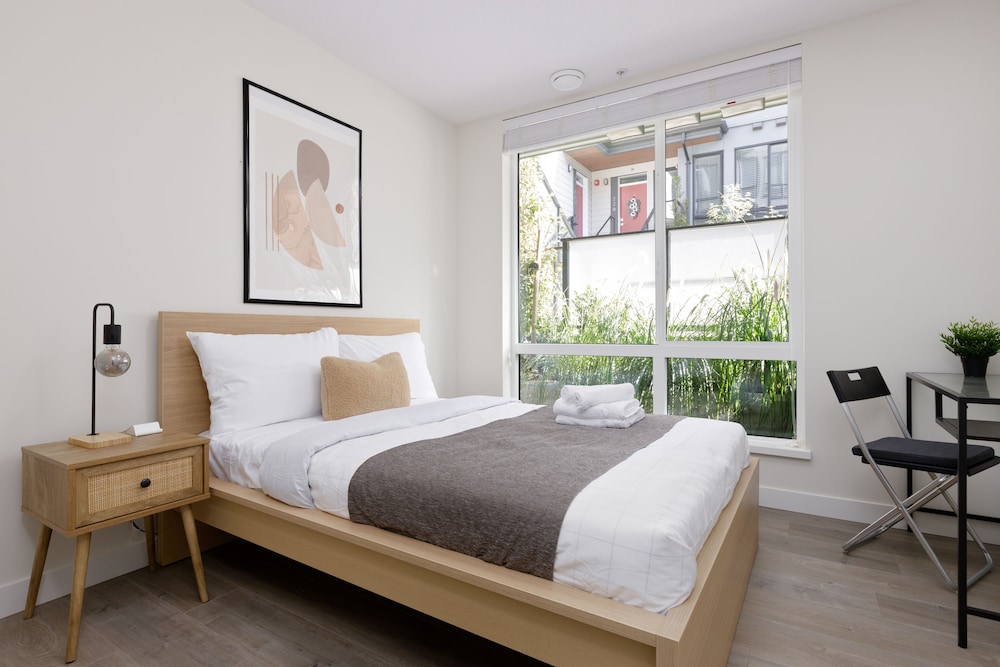 Lea Ave Coquitlam 116