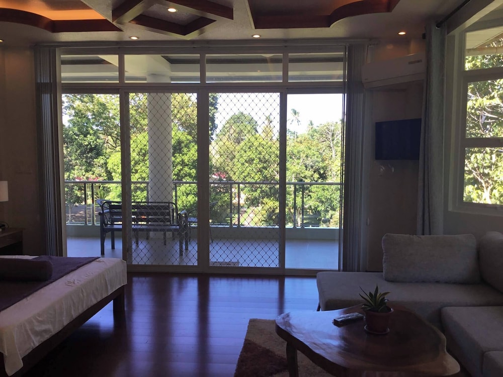 Room-camiguin Lanzones Resort -supreme