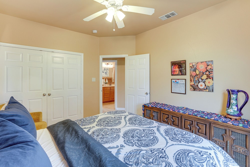 5 Acres! Countryside Getaway Outside Fort Worth