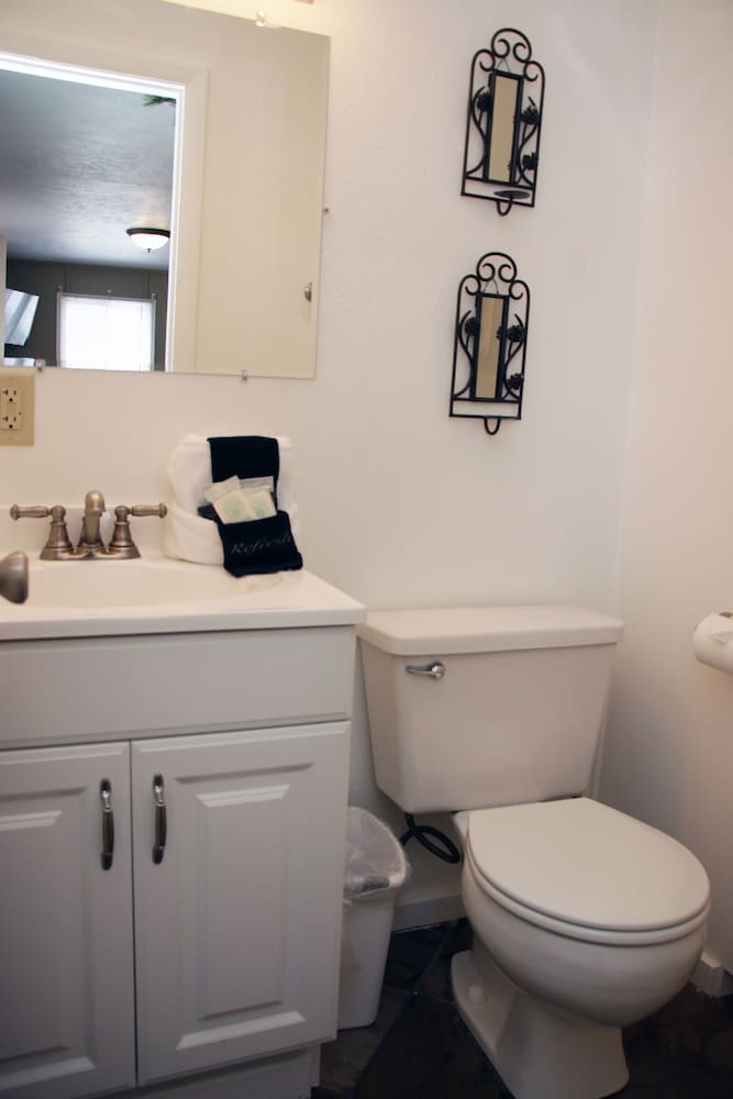 Fawn Valley Inn: Cabana 1 Bedroom Apts view 5
