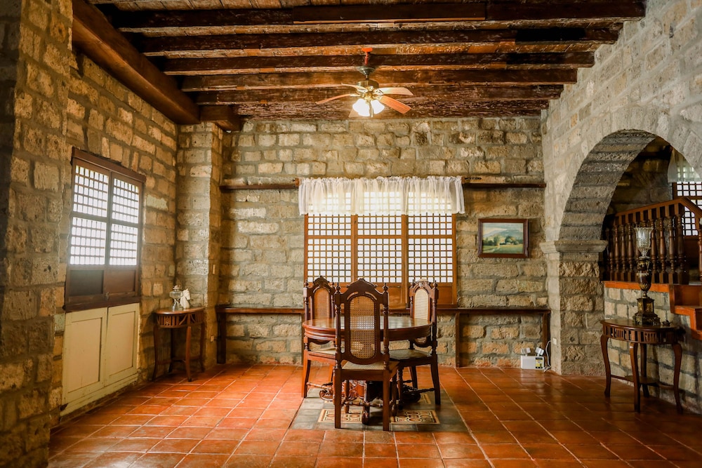 Las Casas Filipinas de Acuzar 14