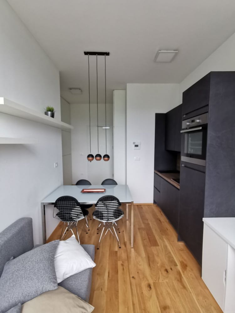 Apartments Egis Koper