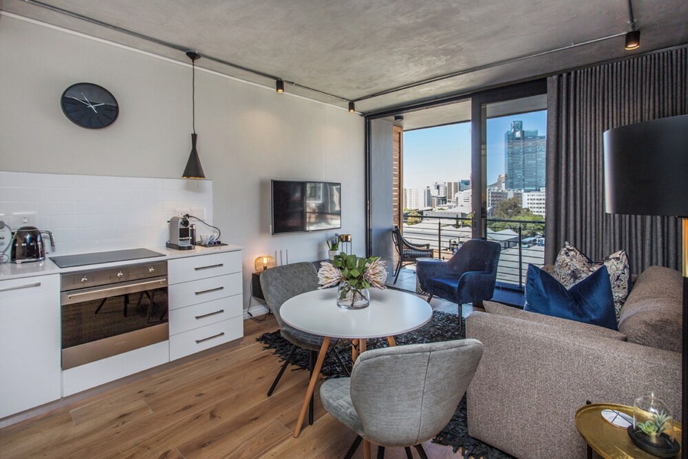 Docklands Deluxe Apartments by ITC Hospitality