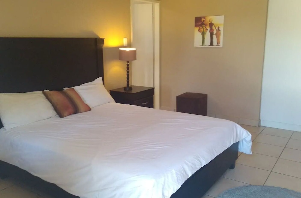 Cozy Guestrooms in Midrand view 2