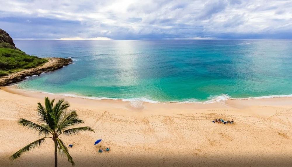 West Oahu Studio Condo at Makaha Beach view 5