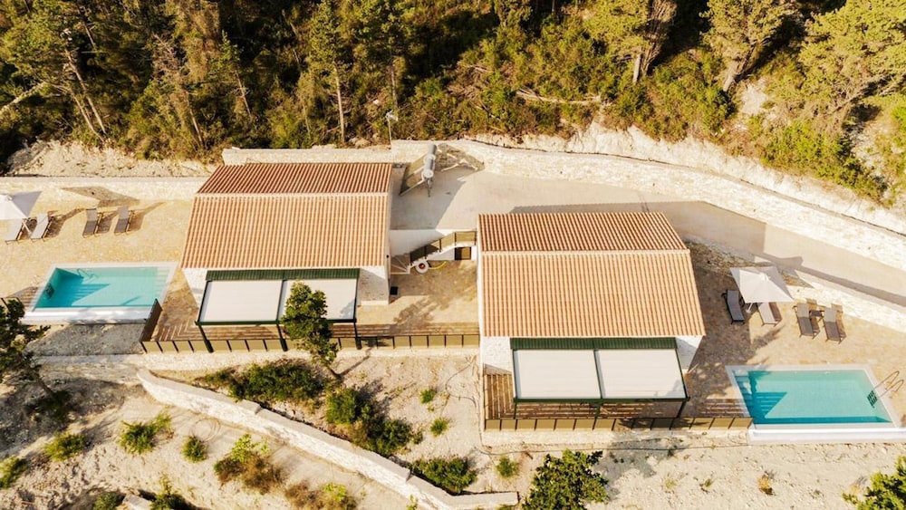 Villa Hill View Ena in Paxi