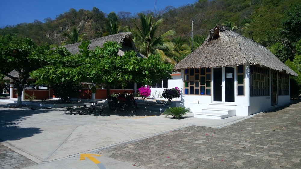 Hotel & Club Campestre Altos Paraiso