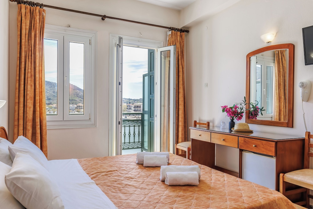 Lemonis Rooms