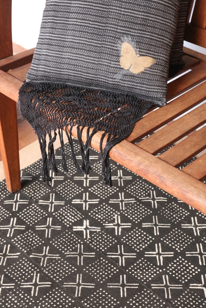 Hotel La Dorada Town View - Image 1