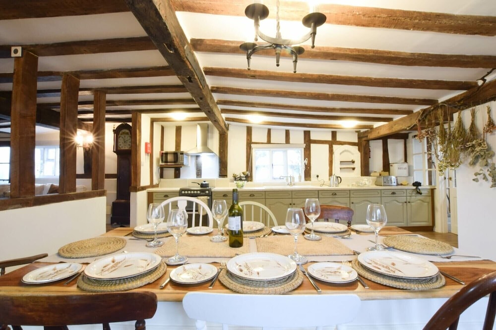 Church Farmhouse, Cookley
