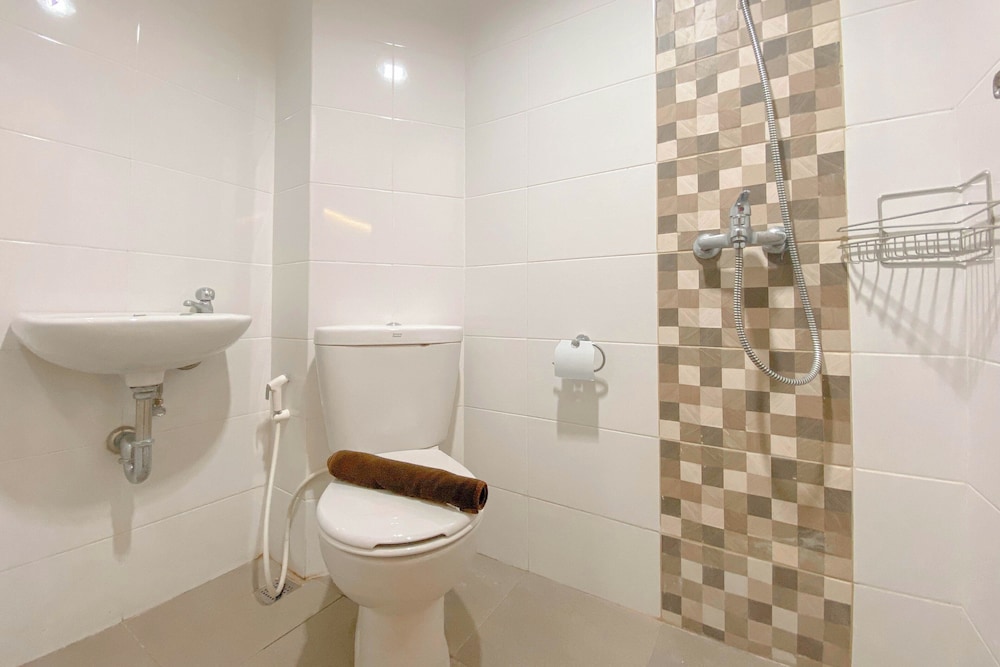 Wooden Nest Studio At The Alton Apartment